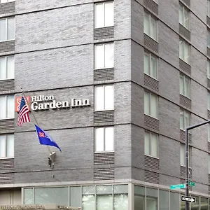 Hotel Hilton Garden Long Island ***